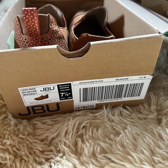 JBU by Jambu Lena Casual Slip-On Shoe - 796-810 - Picture 8 of 8